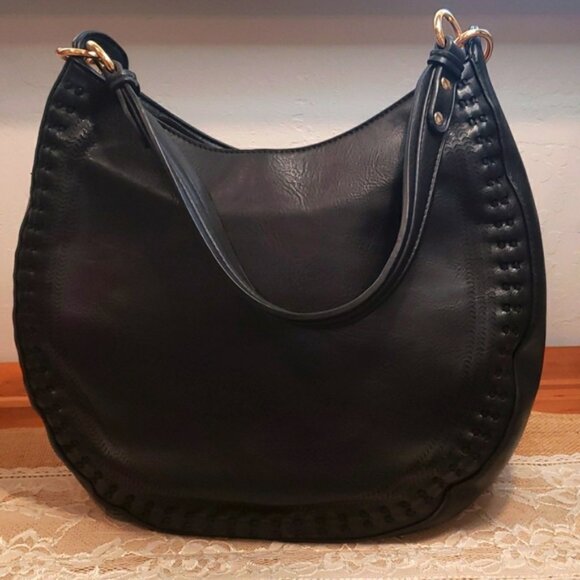 New Leather black purse from Macy's Perfect for everyday use great Quality... - Picture 2 of 5